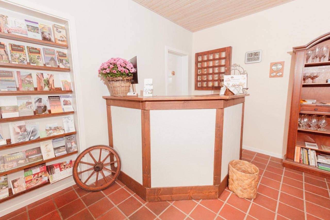 Landhotel Belitz Garni Küsten Dış mekan fotoğraf